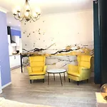 Bubbles - Luxe - Centre - Calme - Wifi شقة تروي
