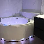 شقة Bubbles - Luxe - Centre - Calme - Wifi تروي