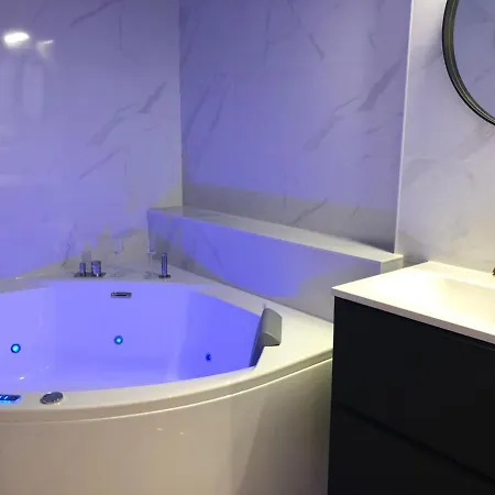 Bubbles - Luxe - Centre - Calme - Wifi * Troyes